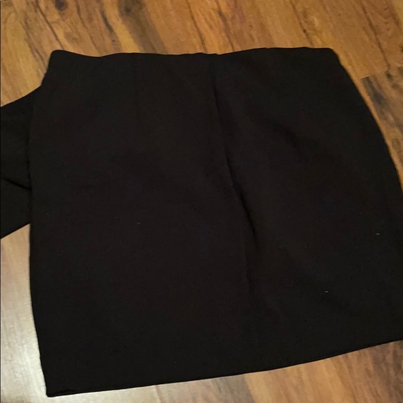 Express mini skirt - Picture 3 of 3